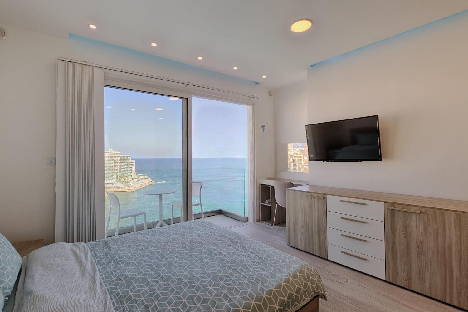The Penthouse Διαμέρισμα Saint Julian's Εξωτερικό φωτογραφία