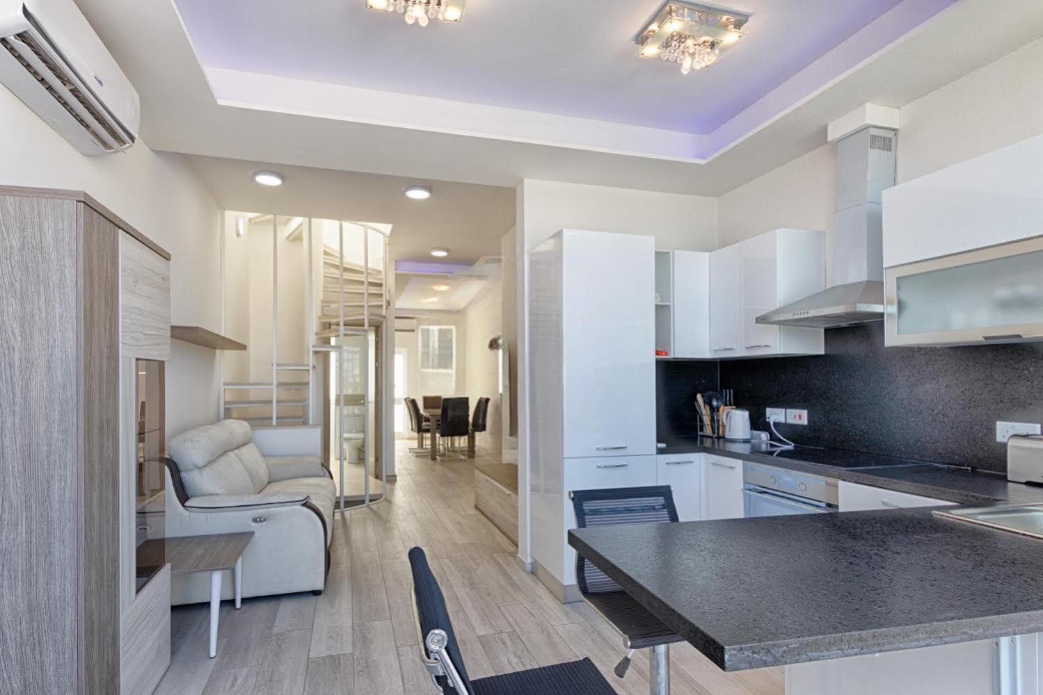 The Penthouse Διαμέρισμα Saint Julian's Εξωτερικό φωτογραφία